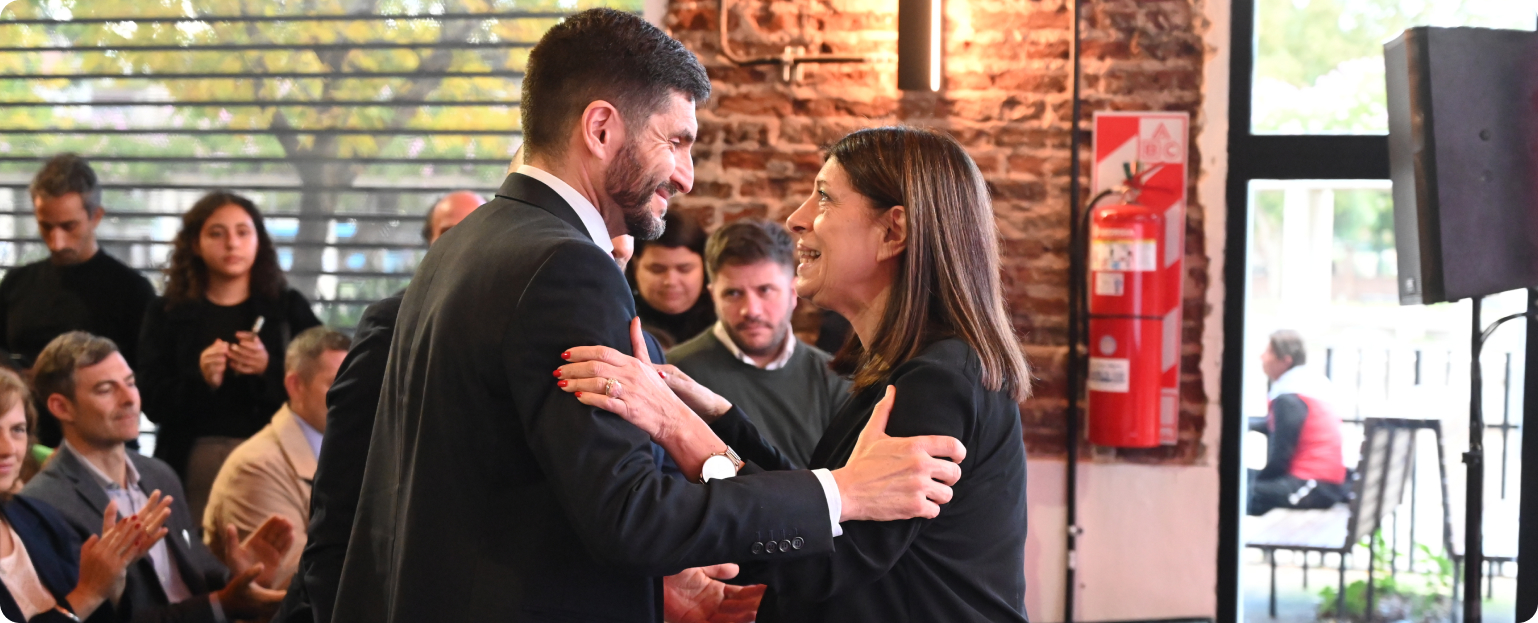 Clara García y Maximiliano Pullaro encabezaron el primer encuentro de Unidos para Cambiar Santa Fe rumbo al 10 de septiembre